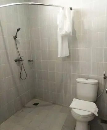 Deluxe Tek Büyük veya İki Ayrı Yataklı Oda, Göl Kenarı