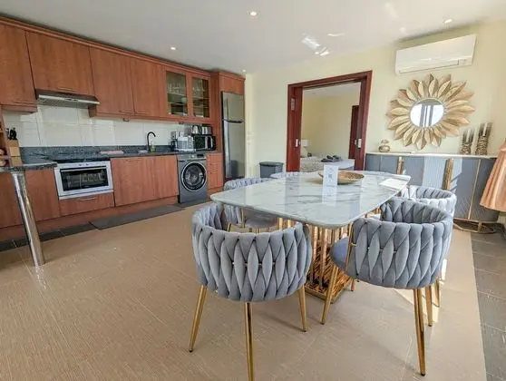 Villa, Denize Sıfır (Private)