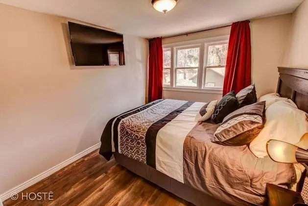 Ev (2 Bedrooms)