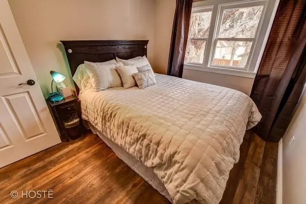 Ev (2 Bedrooms)
