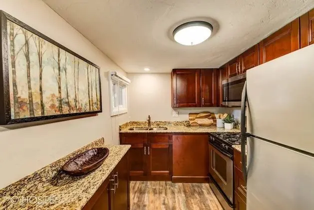 Ev (1 Bedroom)