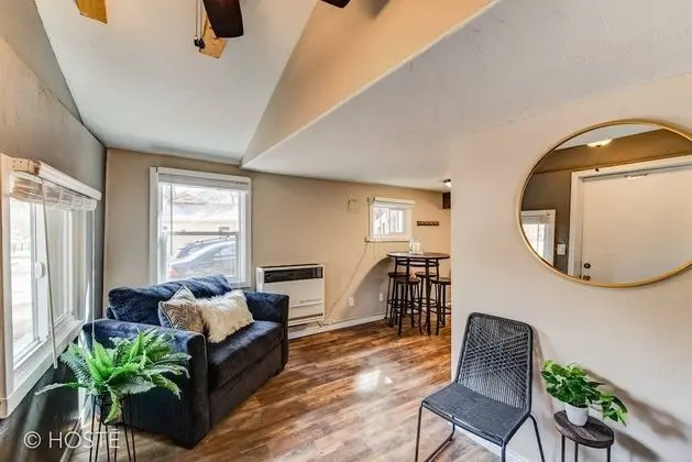 Ev (1 Bedroom)