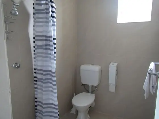 İki Ayrı Yataklı Oda, Özel Banyo