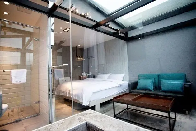 Luxury Tek Büyük Yataklı Oda