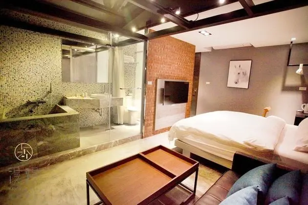 Luxury Tek Büyük Yataklı Oda