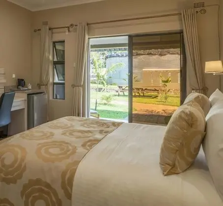 Standard Oda, Bahçe Manzaralı