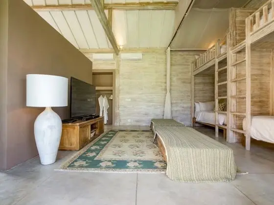 Superior Villa