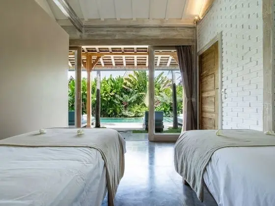 Superior Villa