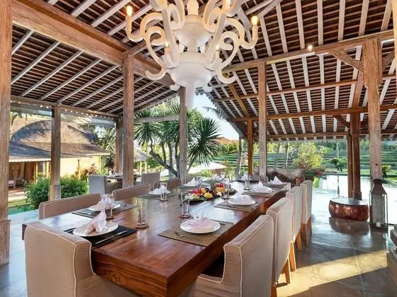 Superior Villa