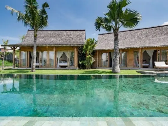Superior Villa