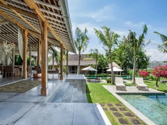 Superior Villa