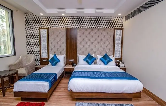 Deluxe Üç Kişilik Oda