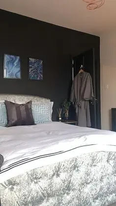 Apart Daire, 1 Büyük (Queen) Boy Yatak