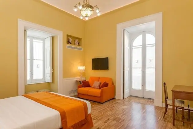 Deluxe Tek Büyük veya İki Ayrı Yataklı Oda, Balkon