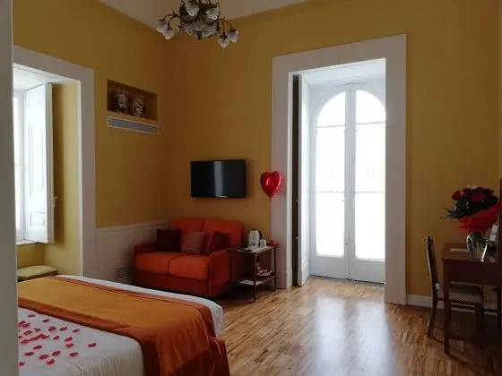Deluxe Tek Büyük veya İki Ayrı Yataklı Oda, Balkon