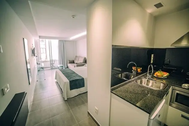 Stüdyo, Balkon