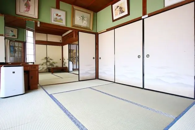 Traditional Oda, Ortak Banyo (Japanese Style, 6 tatami)