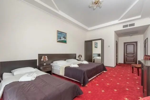 Comfort Tek Büyük veya İki Ayrı Yataklı Oda