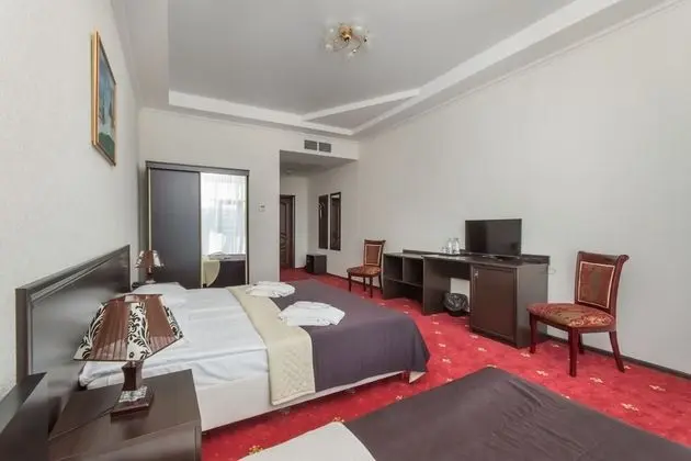 Comfort Tek Büyük veya İki Ayrı Yataklı Oda