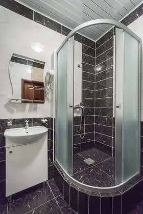 Superior Tek Büyük veya İki Ayrı Yataklı Oda