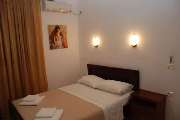 Standard Tek Büyük Yataklı Oda