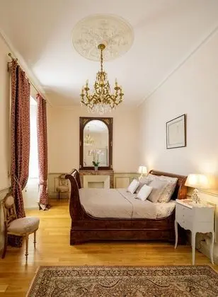 Standard Tek Büyük Yataklı Oda