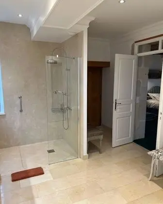 Deluxe Süit, Özel Banyo, Bahçe Manzaralı (Green & Sieur)