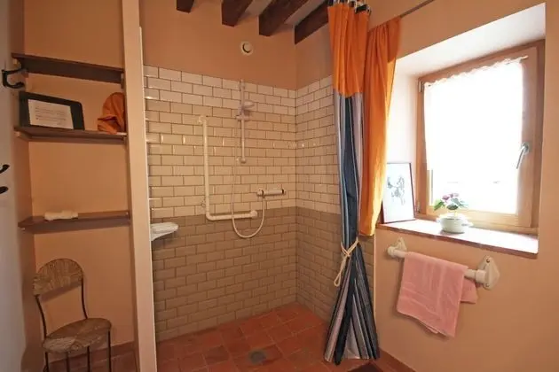 Tek Büyük Yataklı Oda (Pressoir)