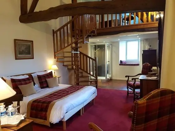 Üç Kişilik Oda (mezzanine 1er étage N°1)