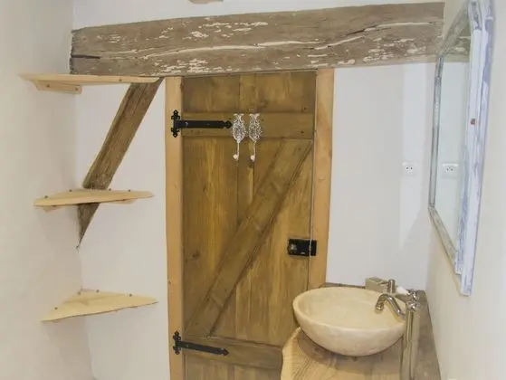 Signature Tek Büyük Yataklı Oda, 1 En Büyük (King) Boy Yatak (St Hilaire Laura's)