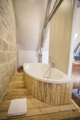 Comfort Büyük Yataklı Tek Kişilik Oda, 1 Büyük (Queen) Boy Yatak, Park Manzaralı