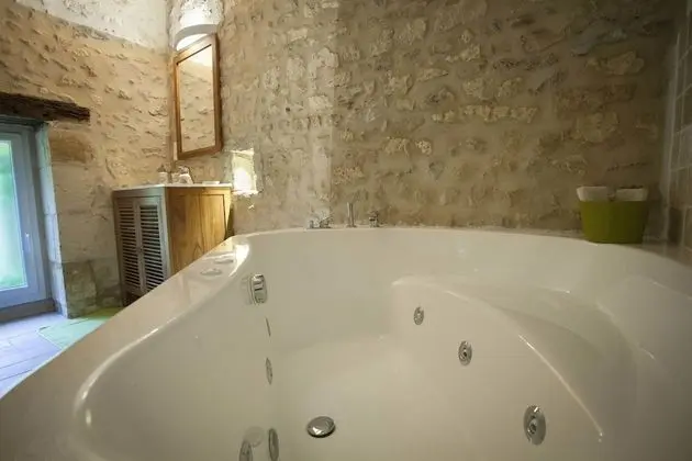 Premium Süit, Jakuzi