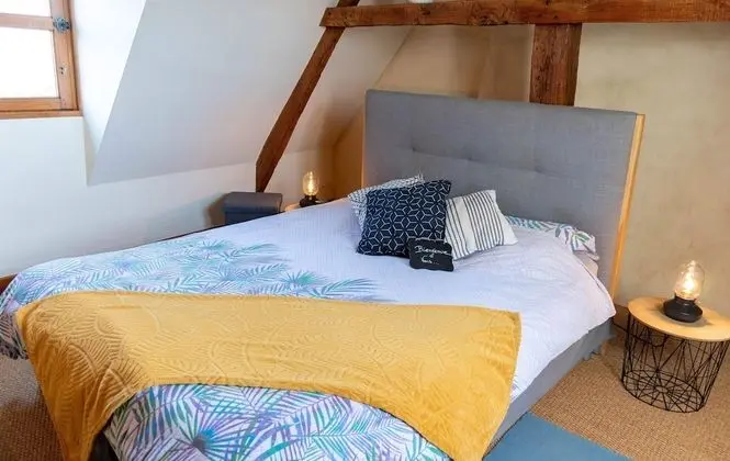 Oda, Nehir Manzaralı