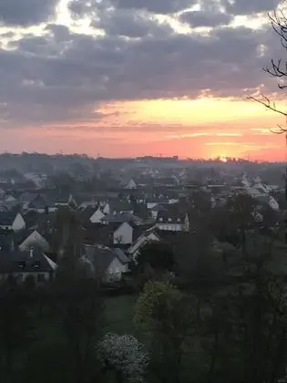 Oda, Nehir Manzaralı