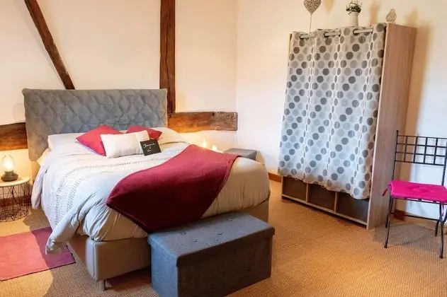 Tek Büyük Yataklı Oda (2)