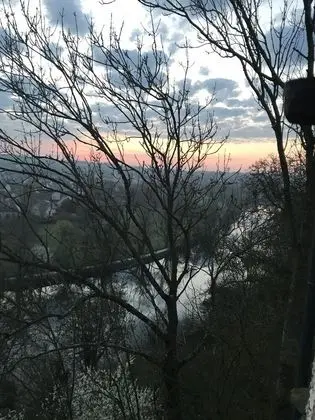 Tek Büyük Yataklı Oda (2)