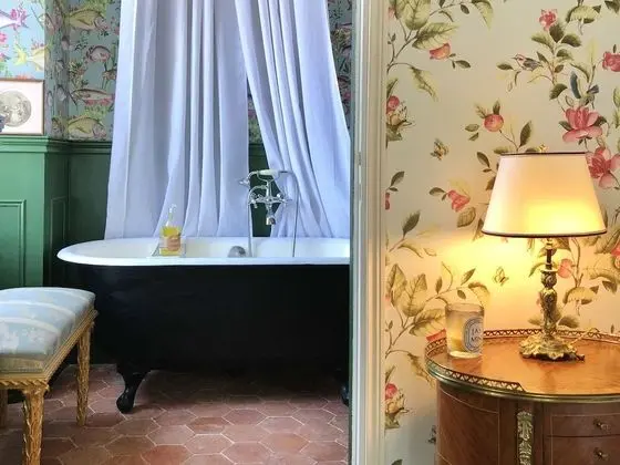 Deluxe Tek Büyük Yataklı Oda, 1 Büyük (Queen) Boy Yatak, Bahçe Manzaralı (Trianon)