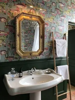 Deluxe Tek Büyük Yataklı Oda, 1 Büyük (Queen) Boy Yatak, Bahçe Manzaralı (Trianon)