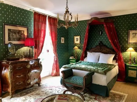 Deluxe Tek Büyük Yataklı Oda, Bahçeli (Medicis)