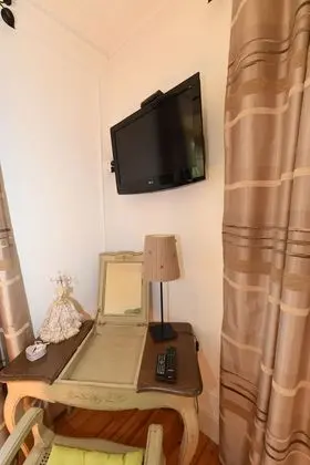 Tek Büyük Yataklı Oda (Lys)