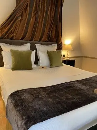 Tek Büyük Yataklı Oda (Mariette)