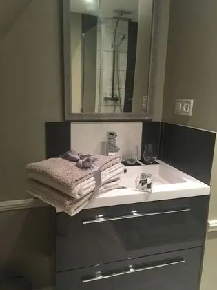 Tek Büyük Yataklı Oda (Mariette)