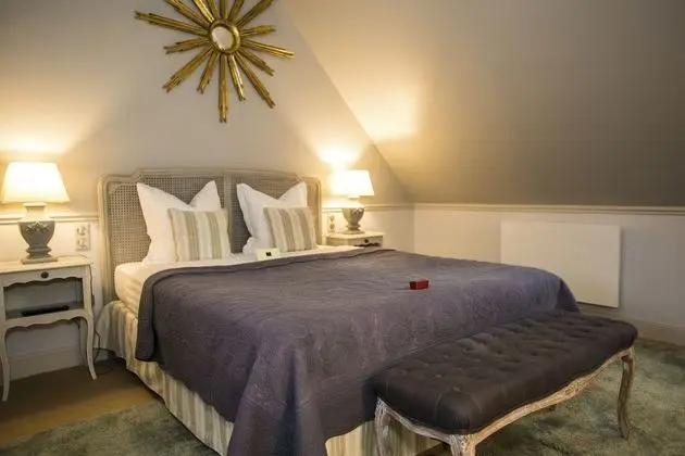 Tek Büyük Yataklı Oda (Pavillon Le Pascalon)