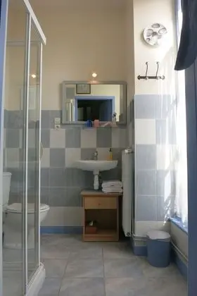 Tek Büyük Yataklı Oda (Grand-Voile)