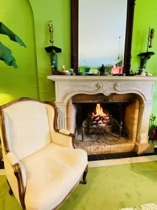 Romantic Süit, 1 Yatak Odası, Şömine, Avlu Manzaralı