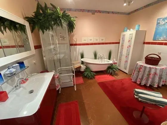 Romantic Süit, 1 Yatak Odası, Şömine, Avlu Manzaralı