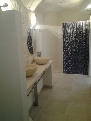 Deluxe Süit (Le Troglo)