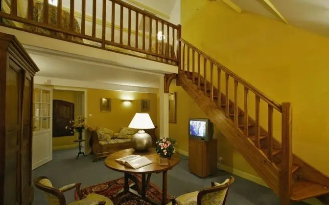 Signature Çatı Katı (Loft)