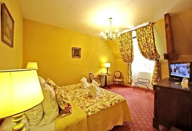 Traditional Tek Büyük Yataklı Oda (Caractère)
