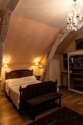 Comfort Tek Büyük Yataklı Oda (Milly)